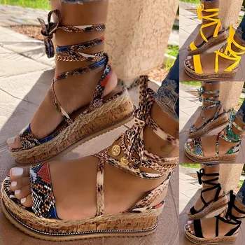 Ir 2021. Vasaras Sieviešu Gladiator Ķīļi Platformas Sandales Dāmas Atpūtas Drukāt Augstiem Papēžiem Peep Toe Beach Party Kurpes Zapatos Mujer De