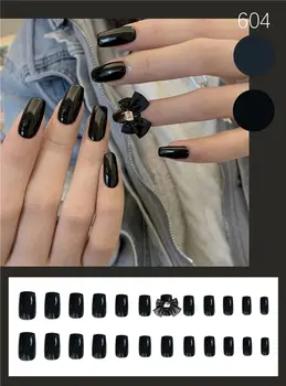 Amerikāņu punk stila Black tīru krāsu tauriņa loku 3d dekorēts viltus nagus Japāņu dāma pilna nagu padomus 24pcs ar līmi